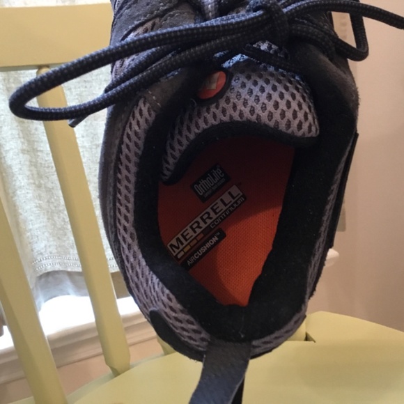 Merrill Mens waterproof OrthoLite walking shoe. size 10-1/2  Grey and Black - Picture 4 of 5